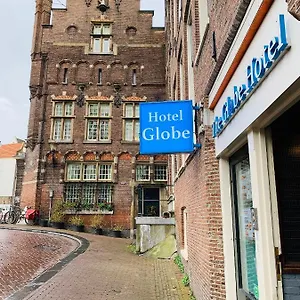 The Globe Hostal